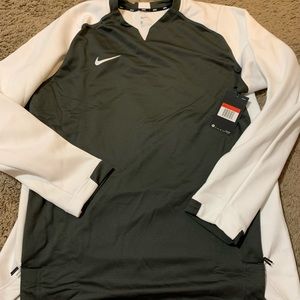 Men’s Nike Sweatshirt